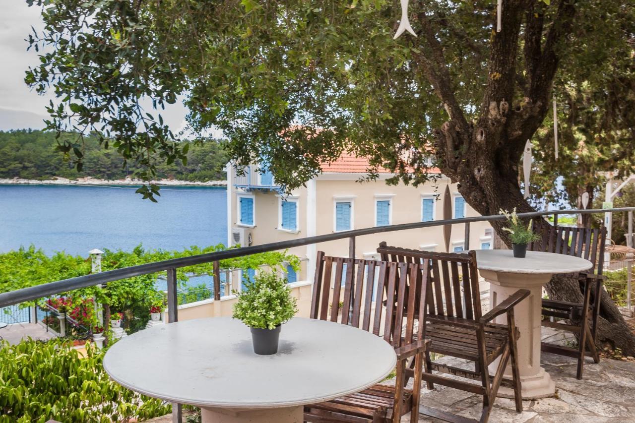 Faros Residence Adults Only Фискардо Екстериор снимка