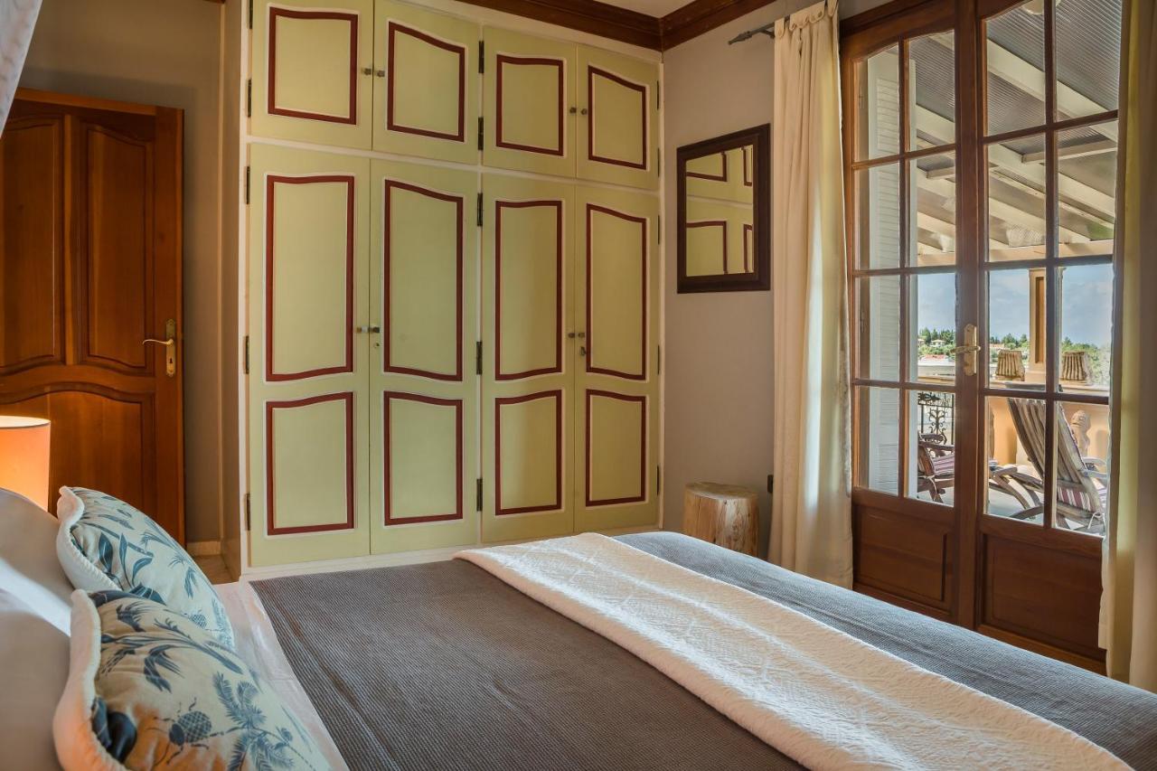 Faros Residence Adults Only Фискардо Екстериор снимка